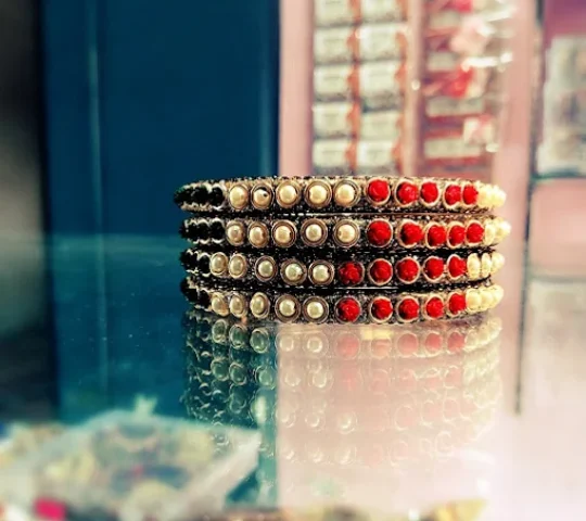 SRB BANGLES & COSMETICS SRB BANGLES & COSMETICS