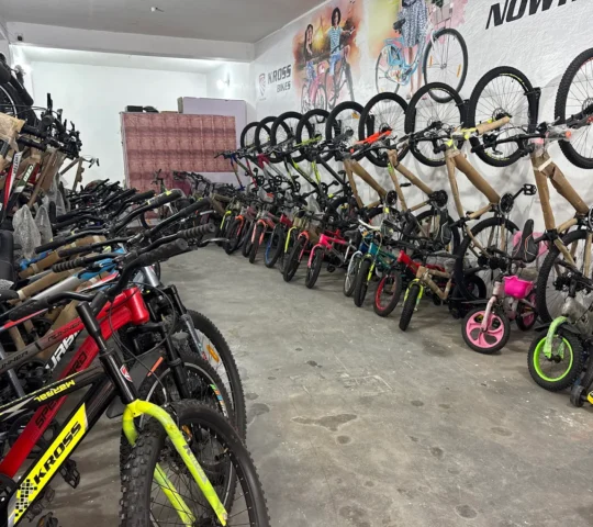 APNA SPORT ( Bicycle Shop, Kross cycles , Avon cycle, hercules cycle , bsa cycle )