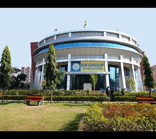 Greater Noida College