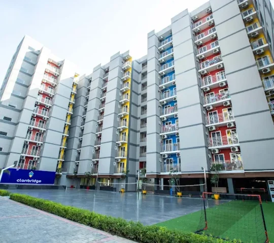 Clanbridge Living – Best Girls PG & Hostel In Greater Noida