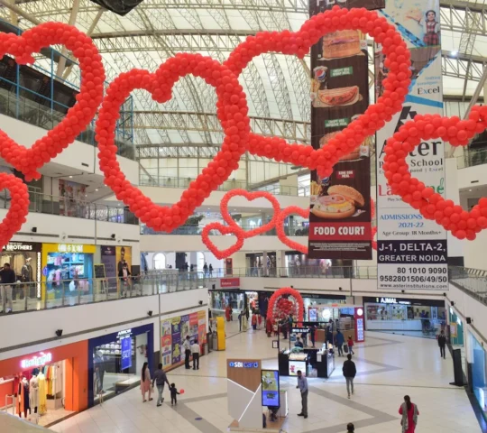 OMAXE CONNAUGHT PLACE MALL