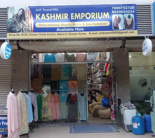 Kashmir Emporium Greater noida alpha 2 omax tower Kashmir Emporium Greater noida alpha 2 omax tower