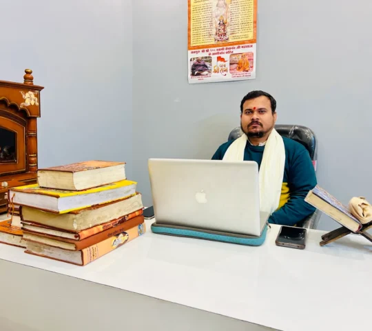 Pandit ji in Greater Noida – Ajay Shastri