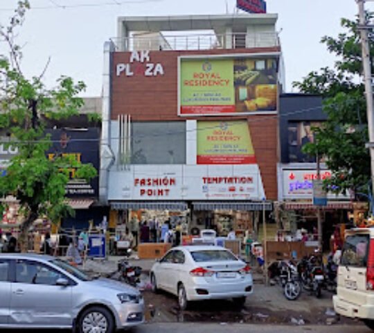 Hotel Royal Residency best stay in greater noida