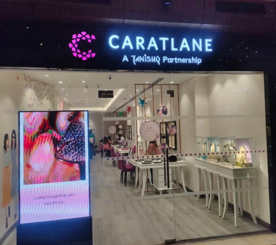 CaratLane Jewellery Gaur City Mall, Greater Noida